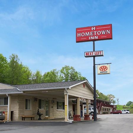 Hometown Inn Атенс Екстериор снимка